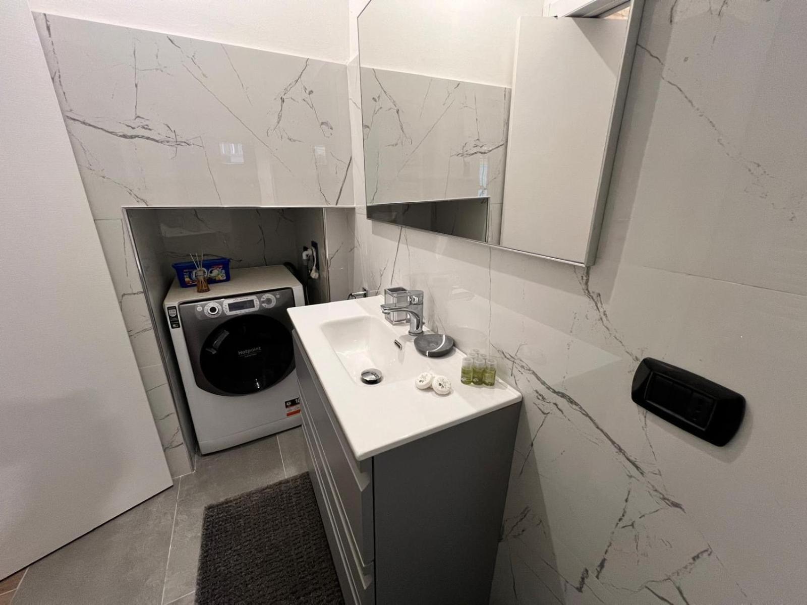Domusmi Delfico 2 Leilighet Milano Eksteriør bilde